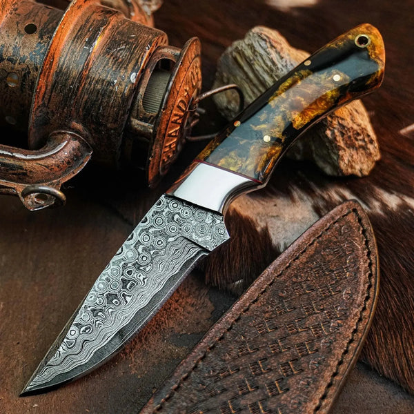 Load image into Gallery viewer, 8.3" Handmade Damascus Hunting Knife – Full Tang Resin Handle