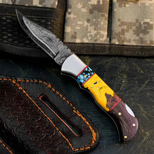 Load image into Gallery viewer, Damascus San Mai Hunting Knife with Wenge & Resin Handle