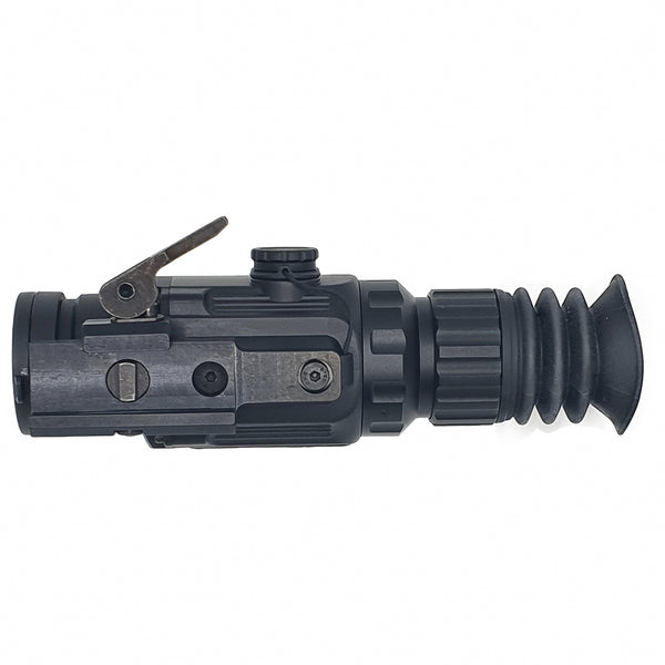 Load image into Gallery viewer, Bering Optics Hogster Scope For Night Hunting - Bottom View Of QD Picatinny Mount