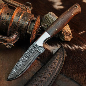 9.1" Handmade Damascus Hunting Knife – Full Tang Wood Handle
