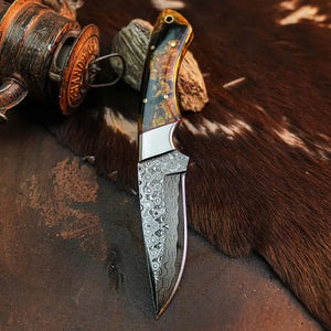 8.3" Handmade Damascus Hunting Knife – Full Tang Resin Handle