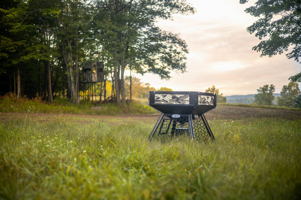 Load image into Gallery viewer, 1050lbs - Orion Modular Stand and Fill Deer Feeder
