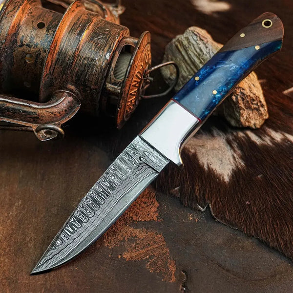 Load image into Gallery viewer, 8.8" Handmade Damascus Bushcraft Knife – Full Tang Resin Handle &amp; Sheath
