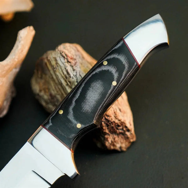 Load image into Gallery viewer, 8.8" Handmade Stainless Steel Hunting Knife – Full Tang Micarta Handle &amp; Sheath
