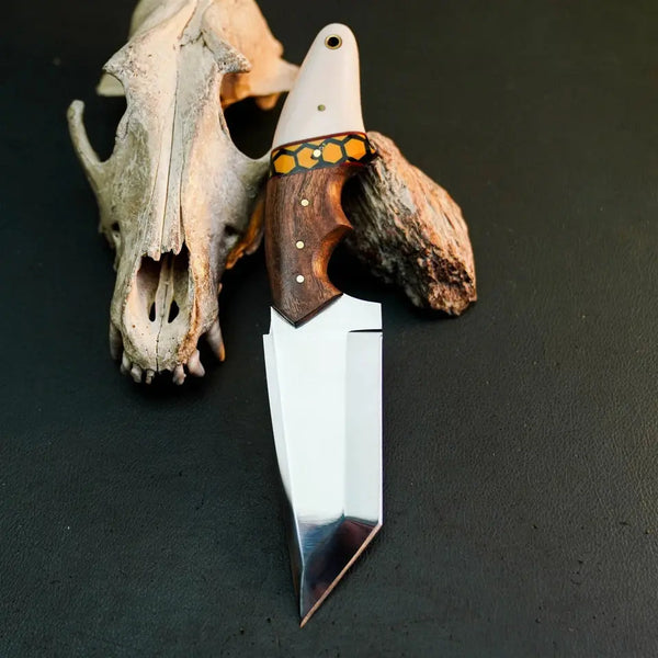 Load image into Gallery viewer, 8.9" Handmade Stainless Steel Hunting Knife – Full Tang Wood Handle &amp; Sheath
