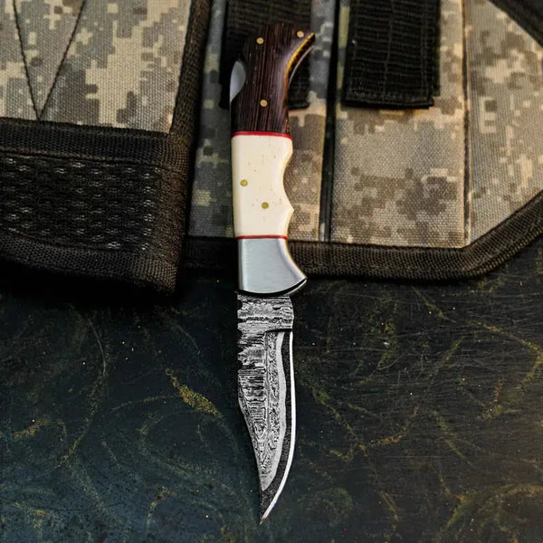 Load image into Gallery viewer, Damascus Folding Hunting Knife with Wenge &amp; Camel Bone Handle
