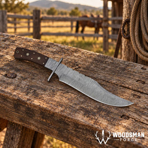 Rosewarden Damascus Bowie Knife – Rosewood Handle & Leather Sheath