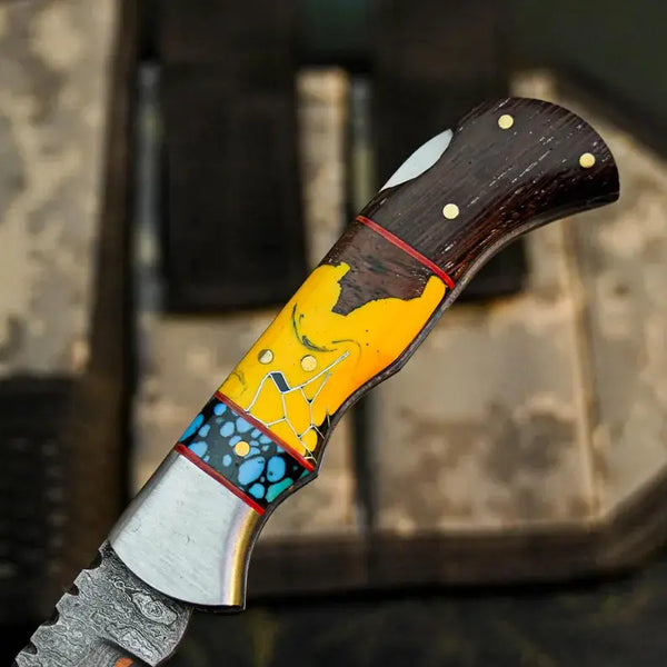 Load image into Gallery viewer, Damascus San Mai Hunting Knife with Wenge &amp; Resin Handle
