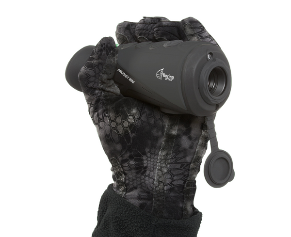 Load image into Gallery viewer, Bering Optics Prodigy Thermal Spotter for Night Hunting in Hand
