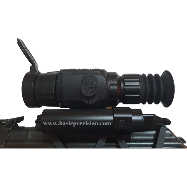 Load image into Gallery viewer, Bering Optics Hogster Thermal Rifle Scope Sight Picatinny Battery Pack on AK-platform Night Hunting Rifle
